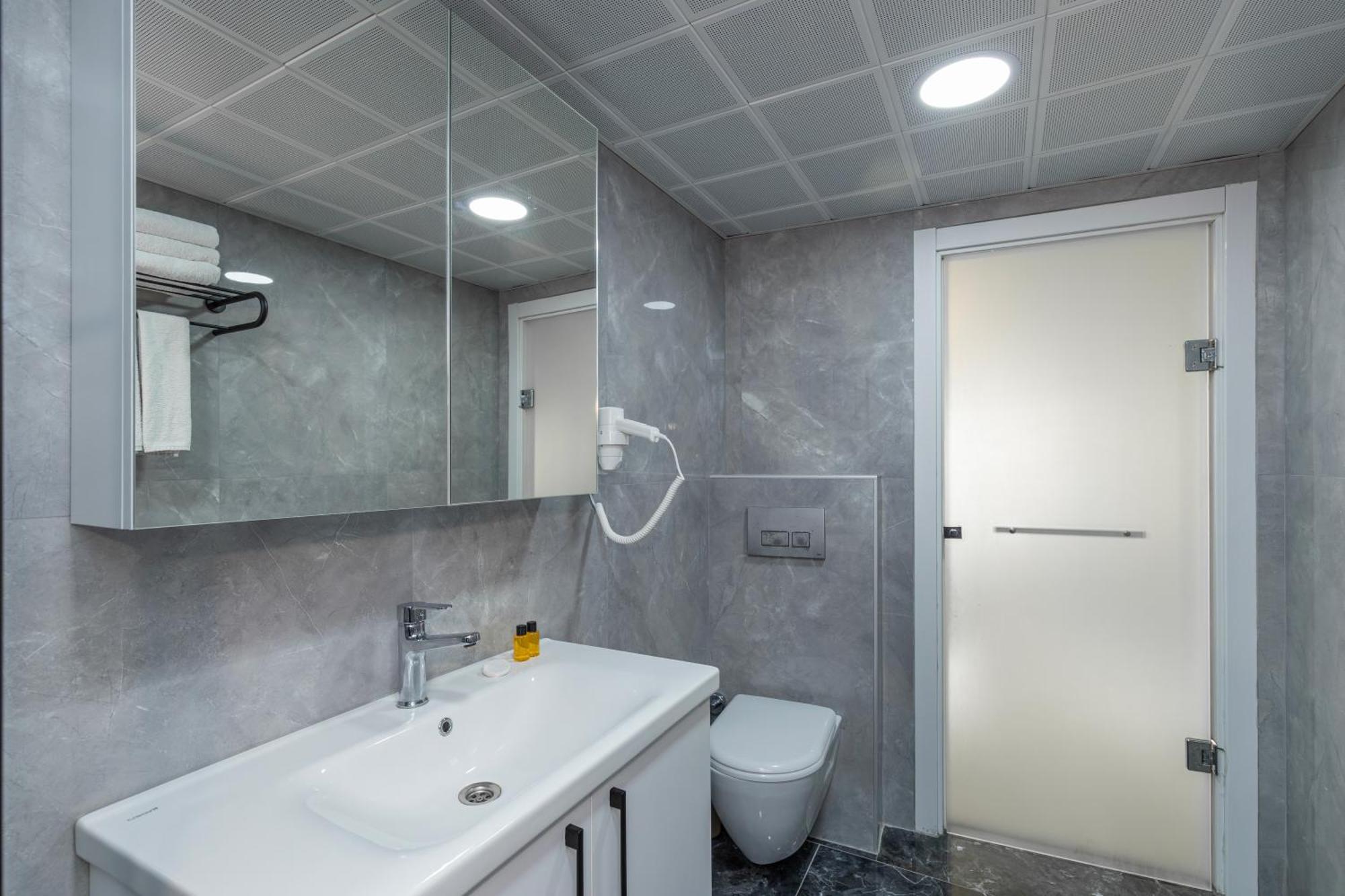 Sirkeci Grand Family Hotel & Spa Istanbul Exterior photo